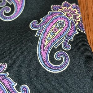 Vintage Paisley Tie
